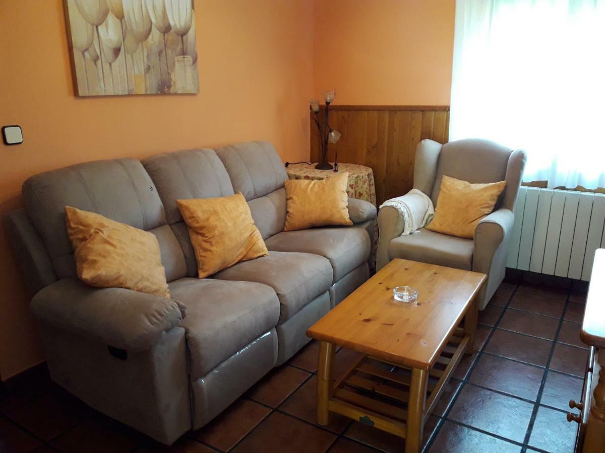 Apartments Aurora La Robellada de Onis Dış mekan fotoğraf